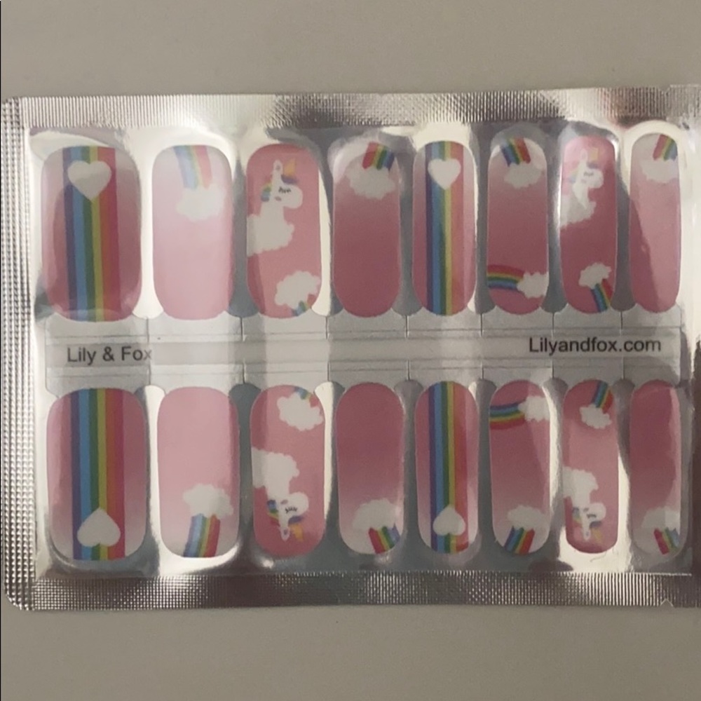 Lily and Fox nails